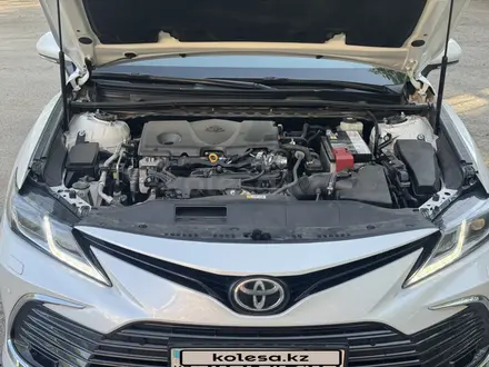 Toyota Camry 2023 года за 14 400 000 тг. в Астана – фото 23