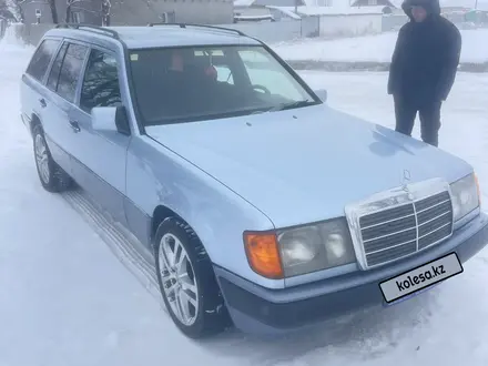 Mercedes-Benz E 300 1992 года за 2 200 000 тг. в Алматы – фото 4