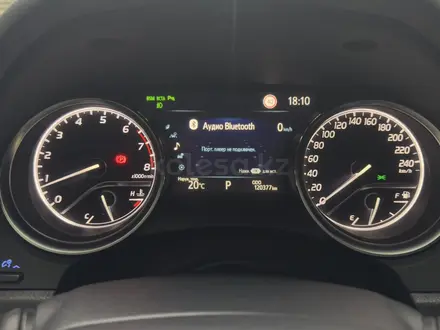 Toyota Camry 2020 года за 11 500 000 тг. в Актобе – фото 7