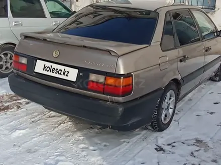 Volkswagen Passat 1991 года за 1 300 000 тг. в Астана