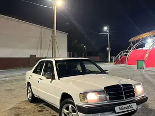 Mercedes-Benz 190