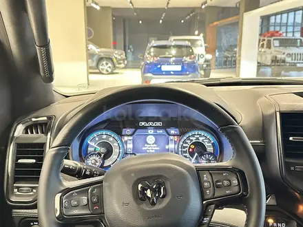 Dodge RAM 2022 года за 48 500 000 тг. в Алматы – фото 7