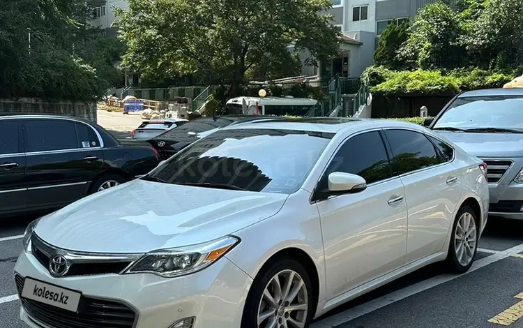 Toyota Avalon 2015 года за 8 400 000 тг. в Алматы