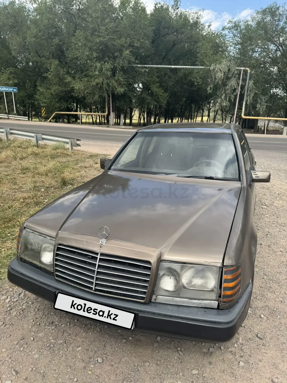 Mercedes-Benz E-Class, 1987