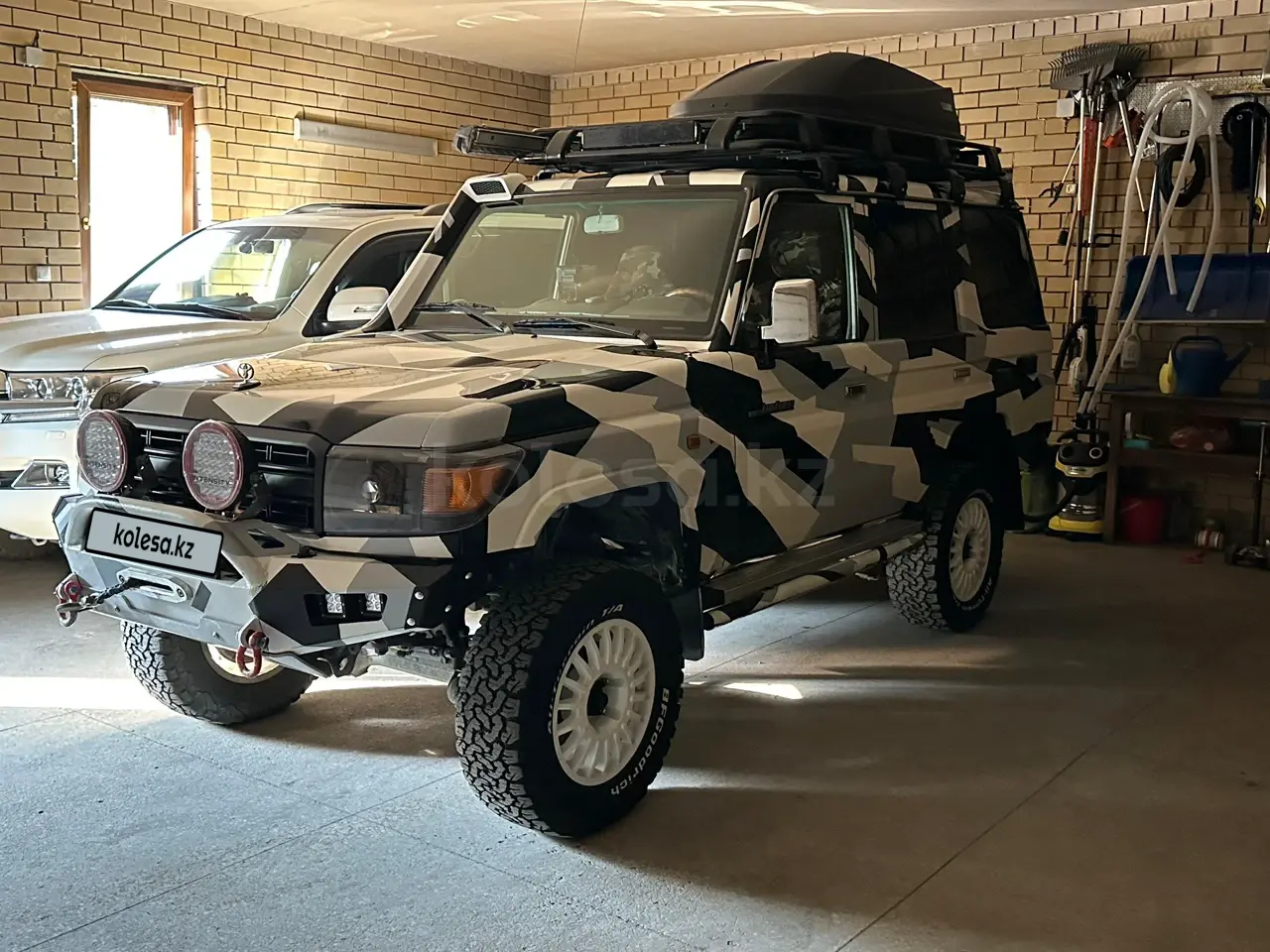 Toyota Land Cruiser, 2015