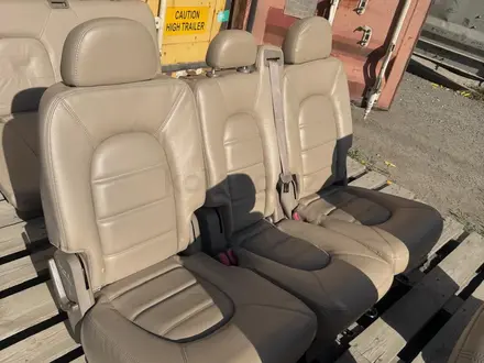 Сиденья Кожа на Ford Explorer 3 за 250 000 тг. в Алматы – фото 23