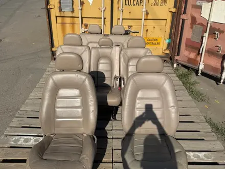Сиденья Кожа на Ford Explorer 3 за 250 000 тг. в Алматы – фото 3