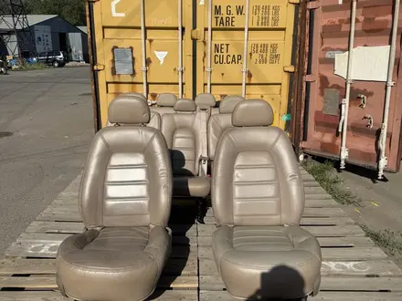 Сиденья Кожа на Ford Explorer 3 за 250 000 тг. в Алматы – фото 4