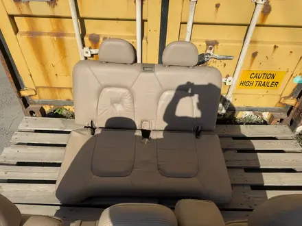Сиденья Кожа на Ford Explorer 3 за 250 000 тг. в Алматы – фото 6