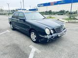 Mercedes-Benz E 230 1996 года за 2 100 000 тг. в Шымкент – фото 2