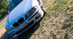 BMW 528 1998 годаүшін3 100 000 тг. в Алматы
