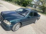 Mercedes-Benz C 200 1995 годаүшін1 400 000 тг. в Караганда – фото 2
