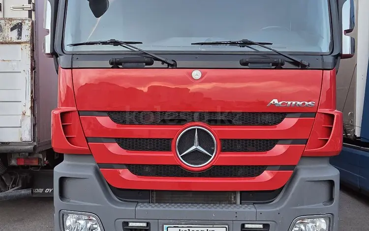Mercedes-Benz  Actros 2013 года за 30 500 000 тг. в Астана