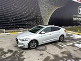 Hyundai Elantra 2018 годаfor7 700 000 тг. в Алматы