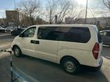 Hyundai H-1 2016 годаүшін11 000 000 тг. в Астана – фото 2