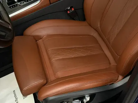 BMW X5 2021 года за 44 000 000 тг. в Астана – фото 25