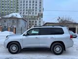 Toyota Land Cruiser 2010 годаfor18 800 000 тг. в Астана – фото 3