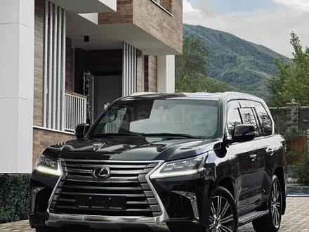 Lexus LX 570 2021 года за 66 500 000 тг. в Алматы – фото 2