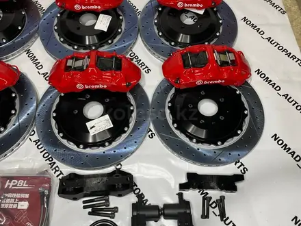Тормозная Система Brembo для всех машин размер диска 20 за 550 000 тг. в Алматы – фото 4