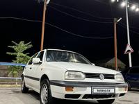 Volkswagen Golf 1992 годаfor1 500 000 тг. в Караганда