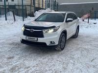 Toyota Highlander 2014 года за 15 500 000 тг. в Астана