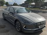 Hyundai Sonata 2023 года за 14 800 000 тг. в Алматы