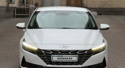 Hyundai Elantra 2021 года за 8 800 000 тг. в Алматы
