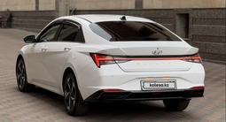 Hyundai Elantra 2021 года за 8 800 000 тг. в Алматы – фото 5