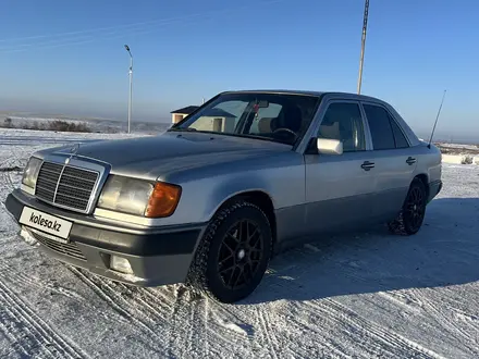 Mercedes-Benz E 230 1990 года за 2 000 000 тг. в Алматы – фото 7