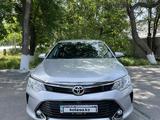 Toyota Camry 2017 года за 11 500 000 тг. в Шымкент – фото 2