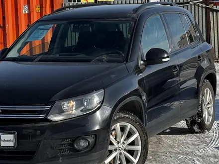 Volkswagen Tiguan 2014 года за 8 174 384 тг. в Семей – фото 2