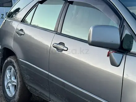 Lexus RX 300 2002 года за 6 200 000 тг. в Актобе – фото 14