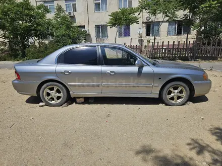 Kia Magentis 2004 года за 1 200 000 тг. в Актау – фото 4