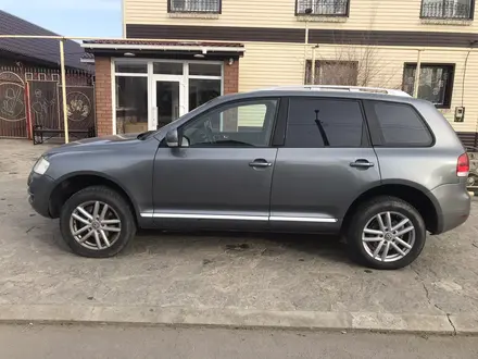 Volkswagen Touareg 2002 года за 2 500 000 тг. в Костанай – фото 13