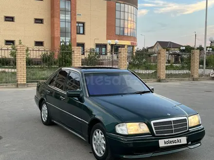 Mercedes-Benz C 200 1994 года за 1 900 000 тг. в Кульсары – фото 2