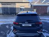 Hyundai Santa Fe 2019 годаfor13 000 000 тг. в Шымкент – фото 2