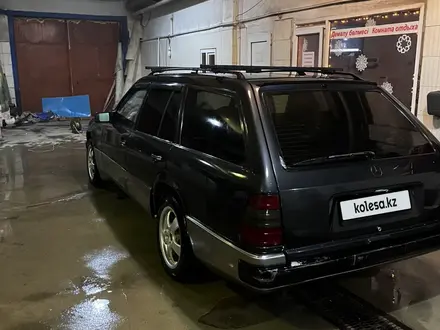 Mercedes-Benz E 230 1992 года за 1 300 000 тг. в Темиртау – фото 6