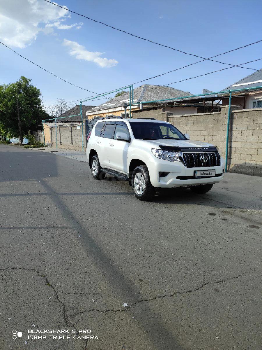 Toyota Land Cruiser Prado 2020 г.