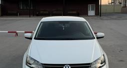 Volkswagen Polo 2015 года за 4 700 000 тг. в Костанай – фото 2