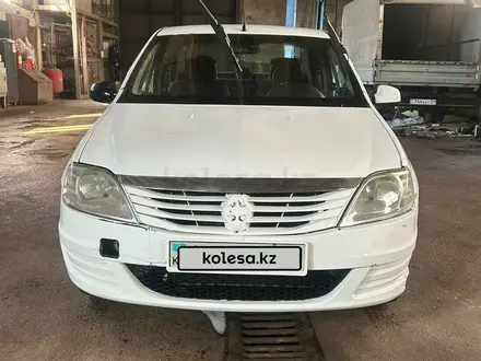 Renault Logan 2013 года за 1 590 000 тг. в Астана – фото 2