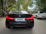 BMW 540 2017 года за 22 500 000 тг. в Алматы – фото 5