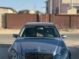 Mercedes-Benz E 240 2004 года за 2 500 000 тг. в Атырау