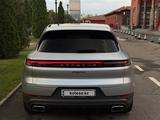 Porsche Cayenne 2024 года за 71 000 000 тг. в Алматы