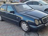 Mercedes-Benz E 320 1996 годаүшін2 500 000 тг. в Актау