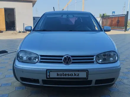 Volkswagen Golf 2002 года за 3 250 000 тг. в Атырау – фото 2