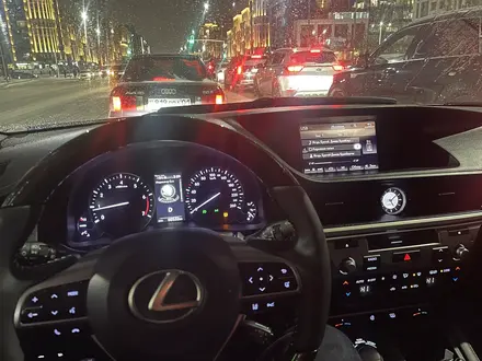 Lexus ES 250 2017 года за 15 000 000 тг. в Астана – фото 8