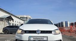 Volkswagen Polo 2017 года за 6 150 000 тг. в Алматы – фото 3