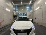 Hyundai Accent 2020 года за 7 700 000 тг. в Уральск – фото 2