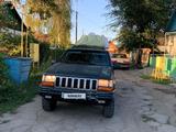 Jeep Grand Cherokee 1995 года за 2 500 000 тг. в Талдыкорган – фото 2