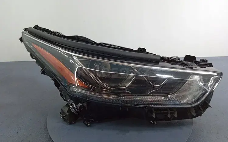 Toyota Highlander 2019-2024 передний фара за 95 000 тг. в Шымкент